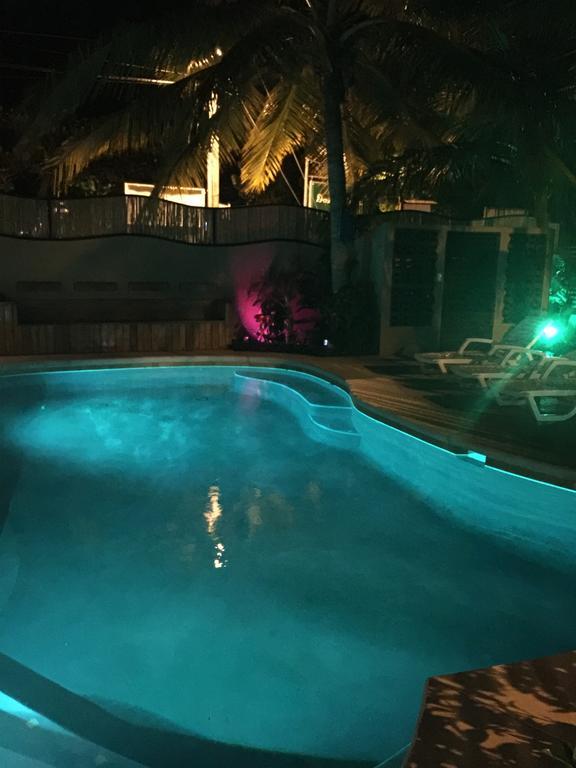 Guest House Плая Фламинго Екстериор снимка