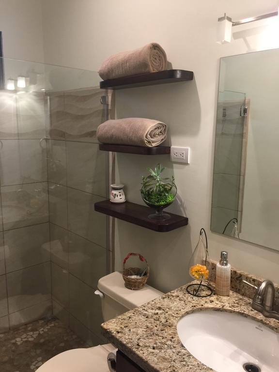Guest House Плая Фламинго Екстериор снимка