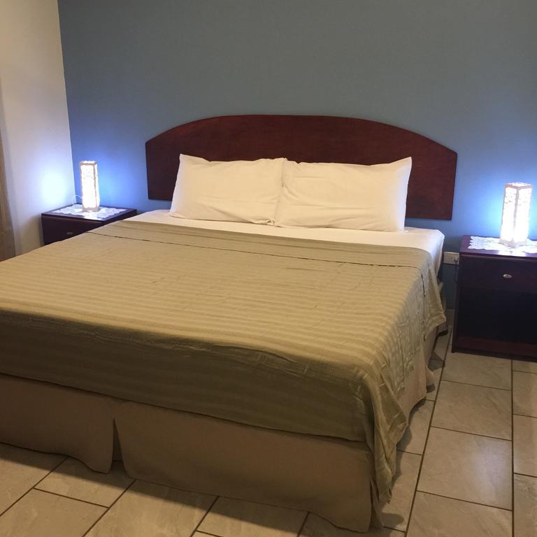 Guest House Плая Фламинго Екстериор снимка