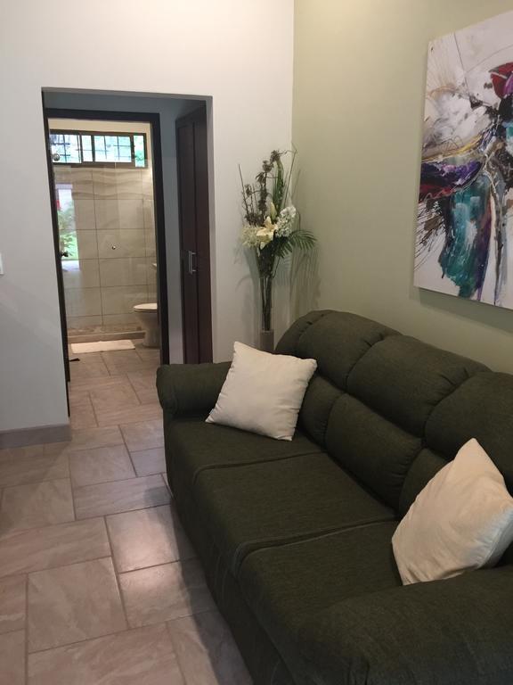 Guest House Плая Фламинго Екстериор снимка