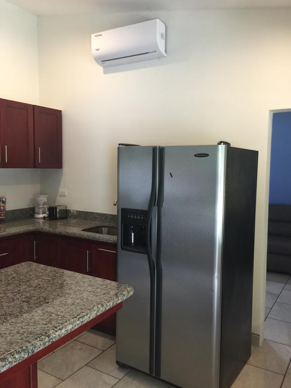Guest House Плая Фламинго Екстериор снимка
